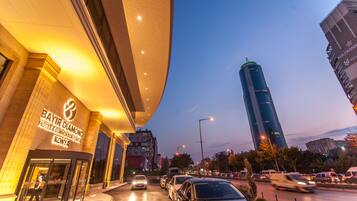 Fachada de la propiedad