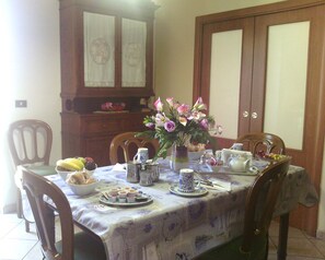Free breakfast - B&B Rosa Dei Venti (Orvieto)