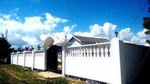 Front of property - Villa Uroa Barabara (Uroa)