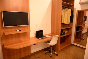 Desk, blackout drapes, free WiFi, bed sheets