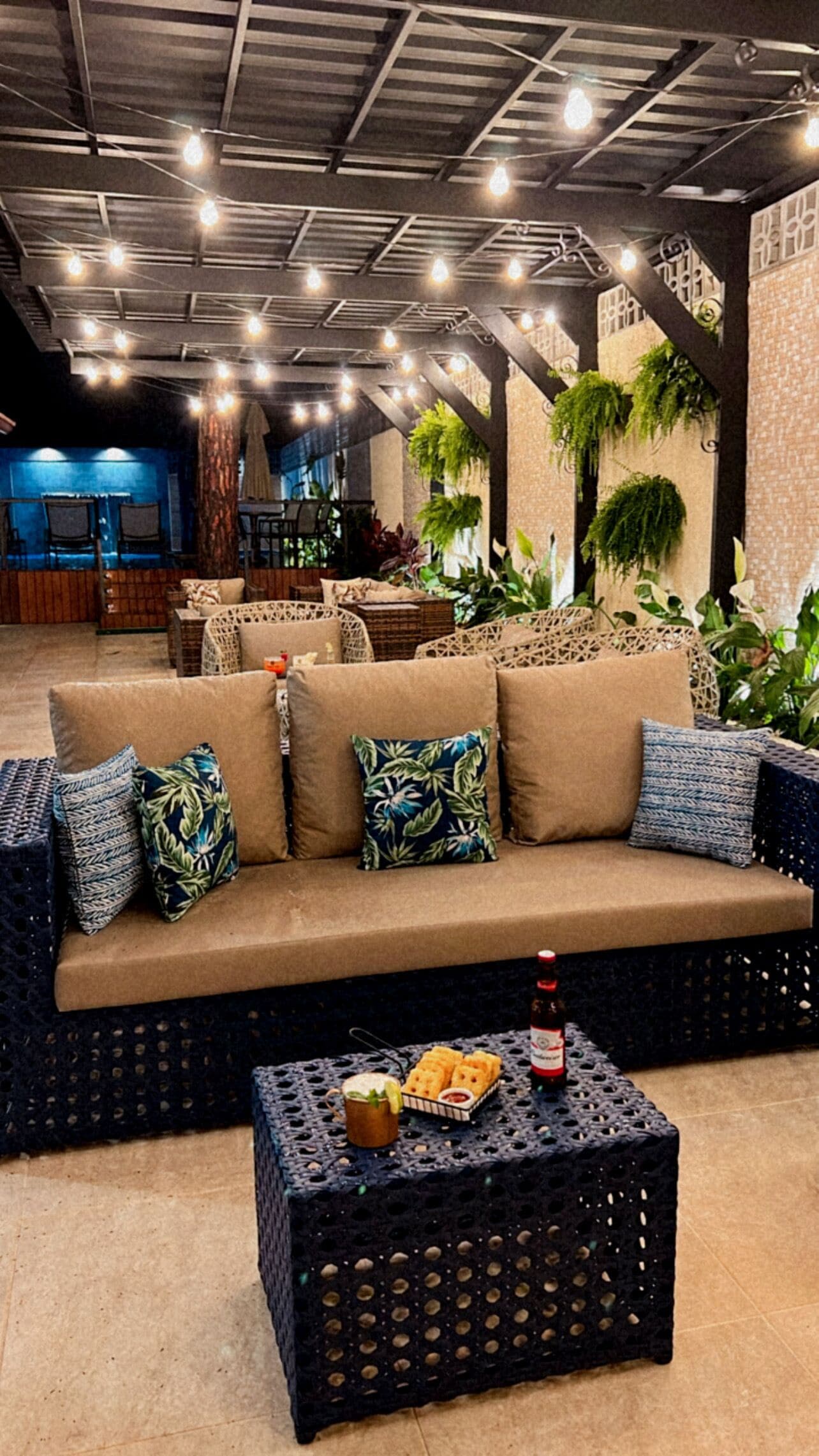 32-inch flat-screen tv with cable channels, tv