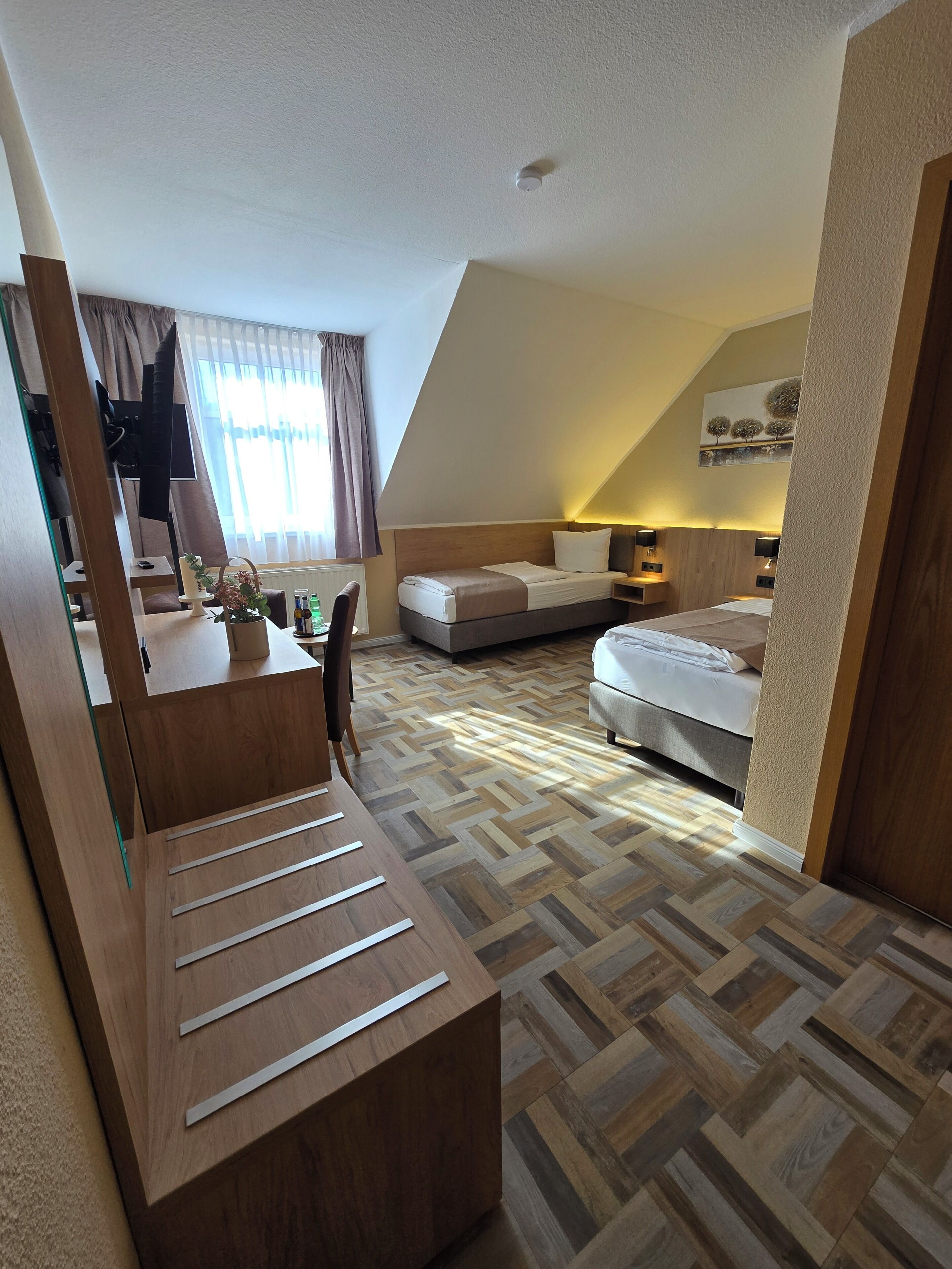 Classic Twin Room | Premium bedding, desk, free WiFi