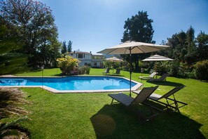 Outdoor pool - Casa Flor de Mayo (Tepoztlán)