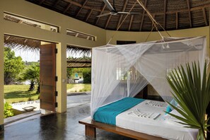 Deluxe Villa, Multiple Beds, Lagoon View, Lakeside