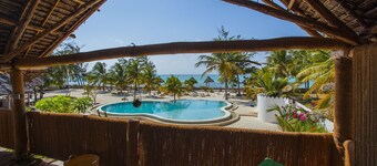 Ujamaa Beach Resort Zanzibar