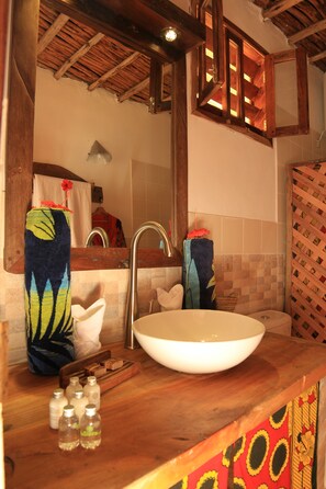 Shower, free toiletries, hair dryer, bathrobes