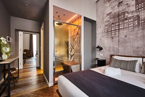 Deluxe Double Room | Premium bedding, down comforters, minibar, in-room safe - Ara Suite (Rome)