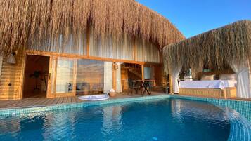 LAVANTA ( Private Pool and Jacuzzi ) | Terrasse/Patio