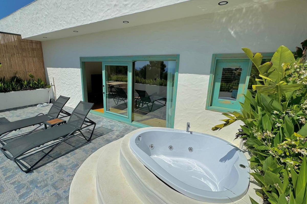 DOGA - White House (Jacuzzi) | Terrace/patio
