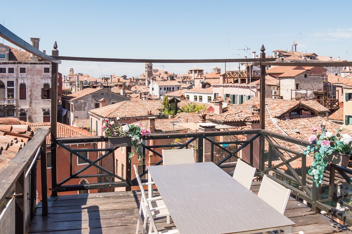 Duplex, 2 Bedrooms (Riva 9 Check-in online)