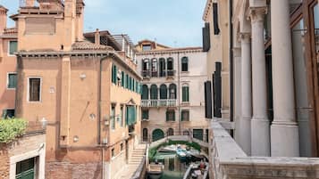 Superior Apartment, 2 Bedrooms (Riva 12 Check-in online) | 1 bedroom, premium bedding, down comforters, individually decorated