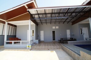 4-Bedroom Private Pool Villa | Terrasse/Patio