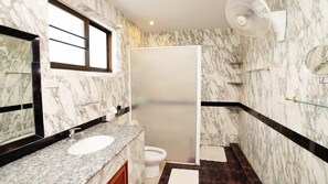 Bathroom - Baan Sudrak Pool Villa Hua Hin (Hua Hin)