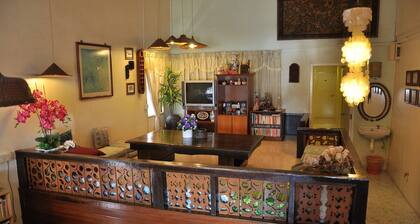 Johan Travellers Lodge