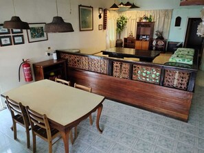 32-inch LED TV with digital channels, TV