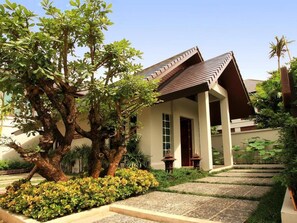 Exterior - Baan Klang Wiang Boutique Hotel Chiang Mai (Chiang Mai)