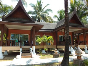 Exterior - C&N Kho Khao Beach Resort (Takua Pa)