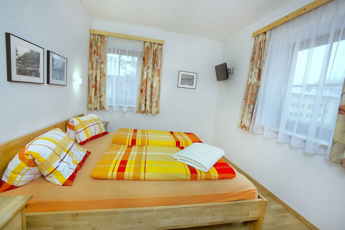 1 chambre, coffres-forts dans les chambres, Wi-Fi gratuit, draps fournis