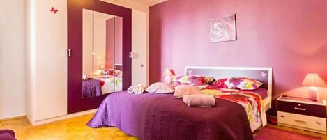 Tabla de planchar con plancha