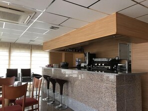 Bar (a l'allotjament)