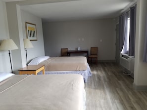 Double Room, 2 Queen Beds - Merit Inn & Suites (Beaumont)