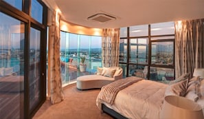 Luxury-Penthouse, 4 Schlafzimmer | 4 Schlafzimmer, Schreibtisch, Bügeleisen/Bügelbrett, kostenloses WLAN