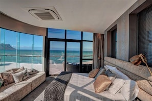 Luxury-Penthouse, 4 Schlafzimmer | 4 Schlafzimmer, Schreibtisch, Bügeleisen/Bügelbrett, kostenloses WLAN