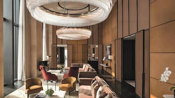 Bulgari Suite, ์ค์ํธ, ์นจ์ค 1๊ฐ, ๊ธ์ฐ, ๊ฐ ์ ๋ง | 1 ๊ฐ์ ์นจ์ค, ์ด์งํธ์ฐ ๋ฉด ์ํธ, ๊ณ ๊ธ ์นจ๊ตฌ, ํ๋ก์ฐํ ์นจ๋
