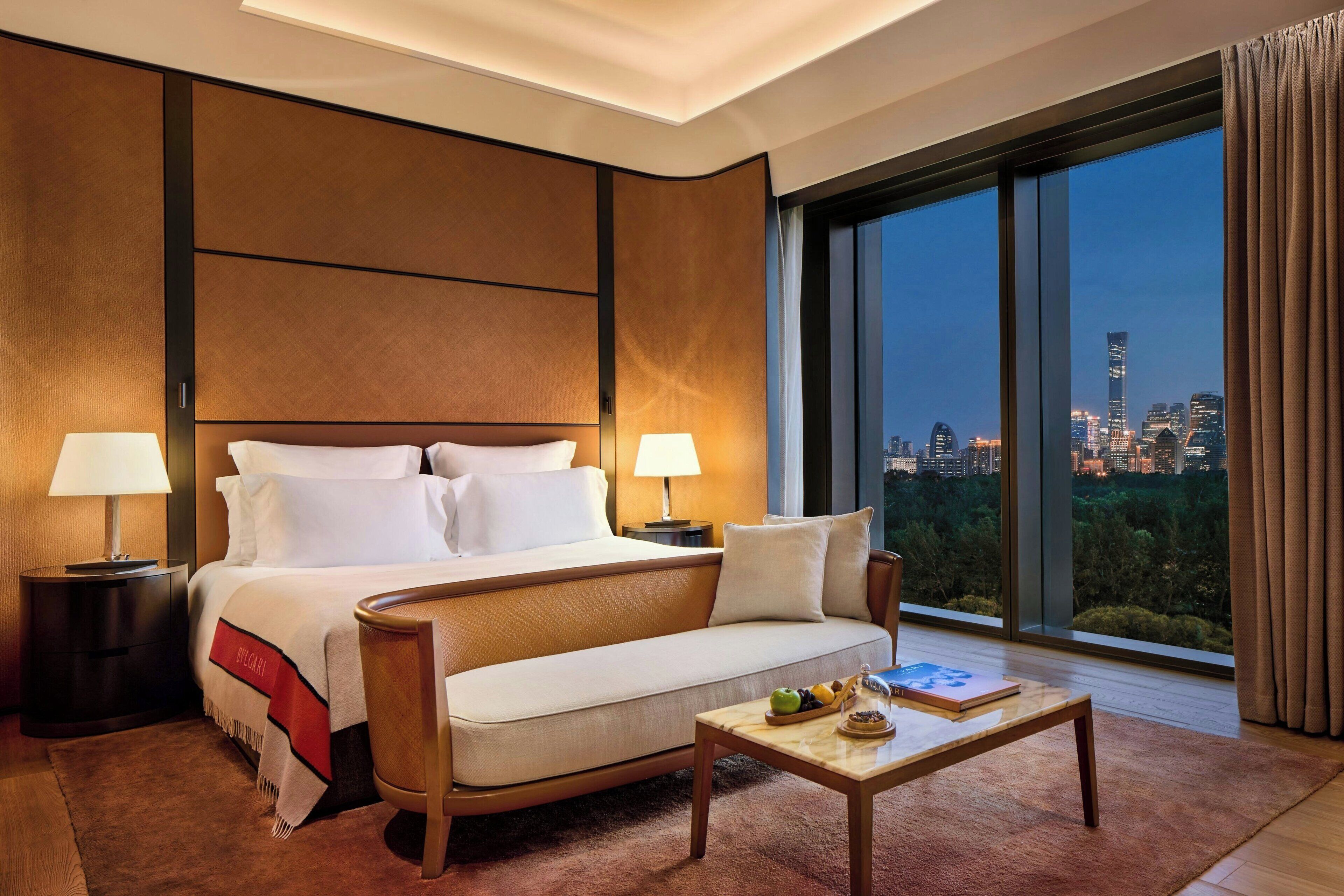 Premium Room, 1 King Bed, River View | 1 bedroom, Egyptian cotton sheets, premium bedding, pillowtop beds