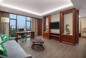 Deluxe Suite - Wyndham Garden Foshan Nanhai (Foshan)