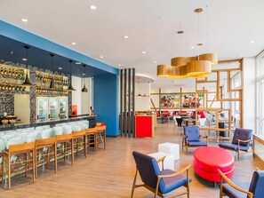 Bar (en la propiedad)