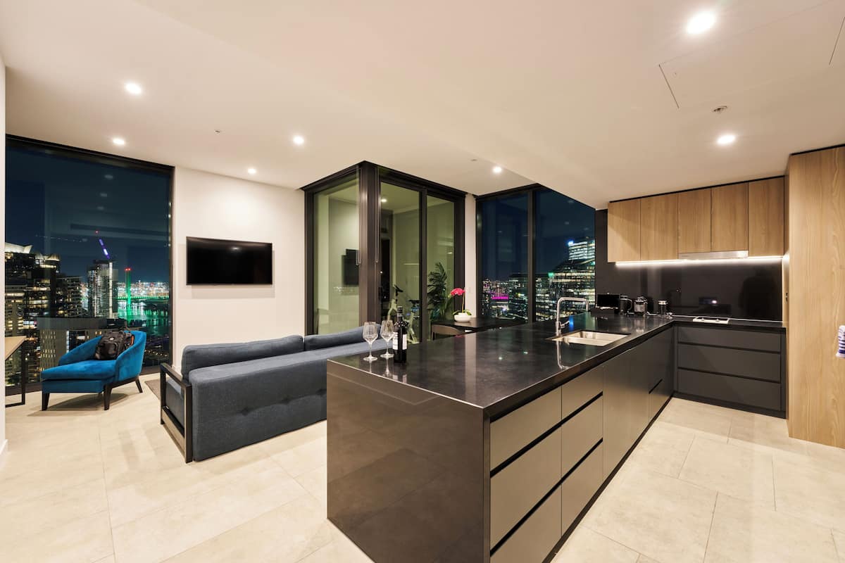 Deluxe-Apartment, 2 Schlafzimmer, Stadtblick | Wohnbereich
