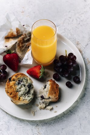 Dagelijks ontbijtbuffet (AUD 45 per persoon)