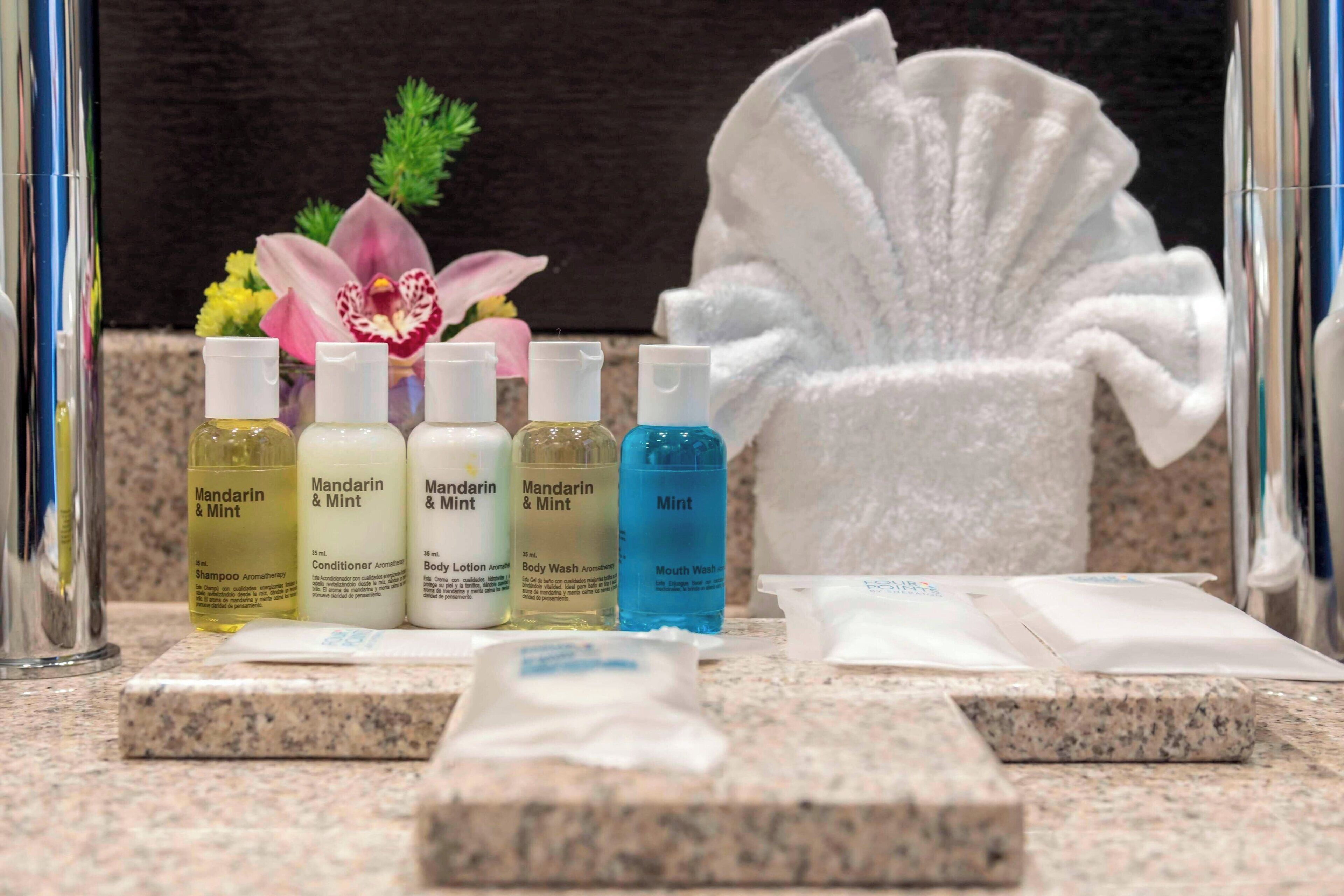 classic room, 1 king bed | in-room safe, desk, blackout curtains, soundproofing