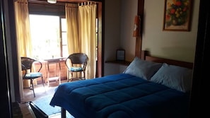 Minibar, desk, iron/ironing board, free WiFi