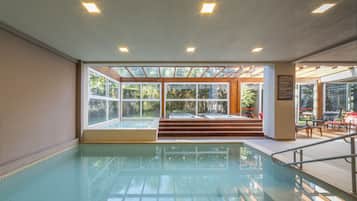 Piscina interna