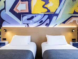 1 bilik tidur, peralatan tempat tidur premium, peti besi dalam bilik