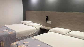 Chambre Deluxe, 2 lits doubles, non-fumeurs | Wi-Fi gratuit