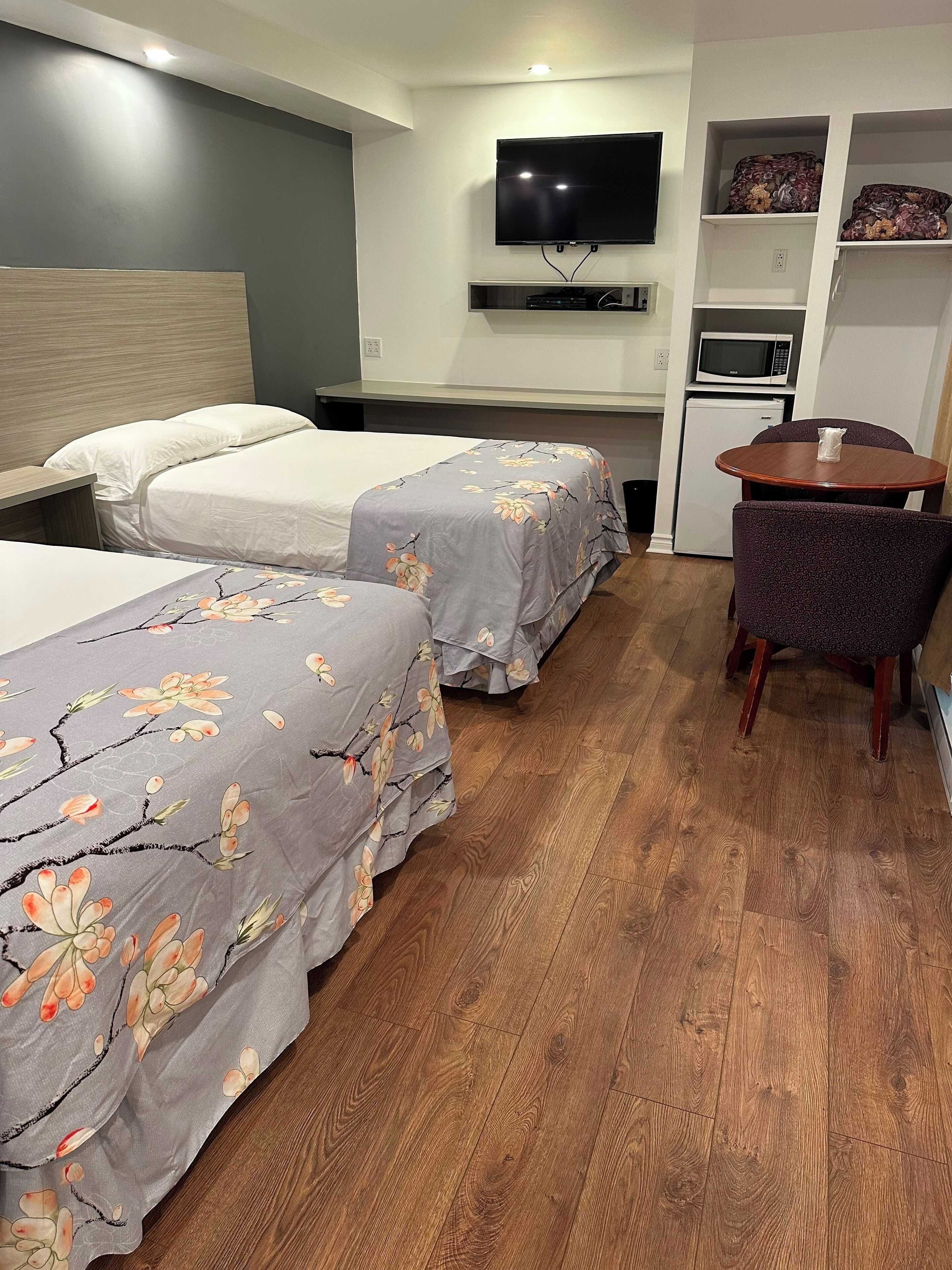 Deluxe Room, 2 Double Beds, Non Smoking