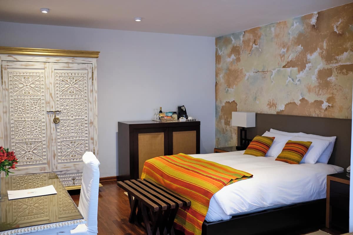 Superior-Studiosuite, 1 Queen-Bett, zum Innenhof hin | BettwÀsche aus Àgyptischer Baumwolle, hochwertige Bettwaren