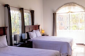 5 bedrooms, desk, iron/ironing board, travel cot