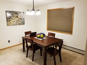 Dining - Tomar Park Apt 2 - KP101APT2 (Sioux Falls)