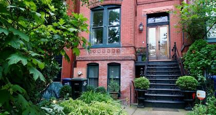 Capitol Hill Studio, near Capitol, Supreme Court, Eastern Market, Free Parking