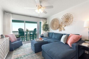TV, DVD player, books, video library - Beautiful Top Floor Oceanfront Condo, Breathtaking Views from
Oceanfront Balcony (Carolina Beach)