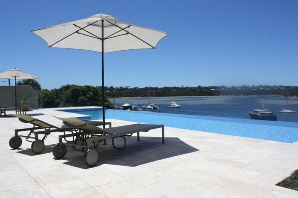 Alberca al aire libre 