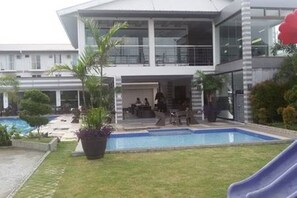 Outdoor pool - Pacific Coast Residences (Las Pinas)