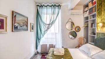 3 Schlafzimmer, Schreibtisch, BĂŒgeleisen/BĂŒgelbrett, Reisekinderbett