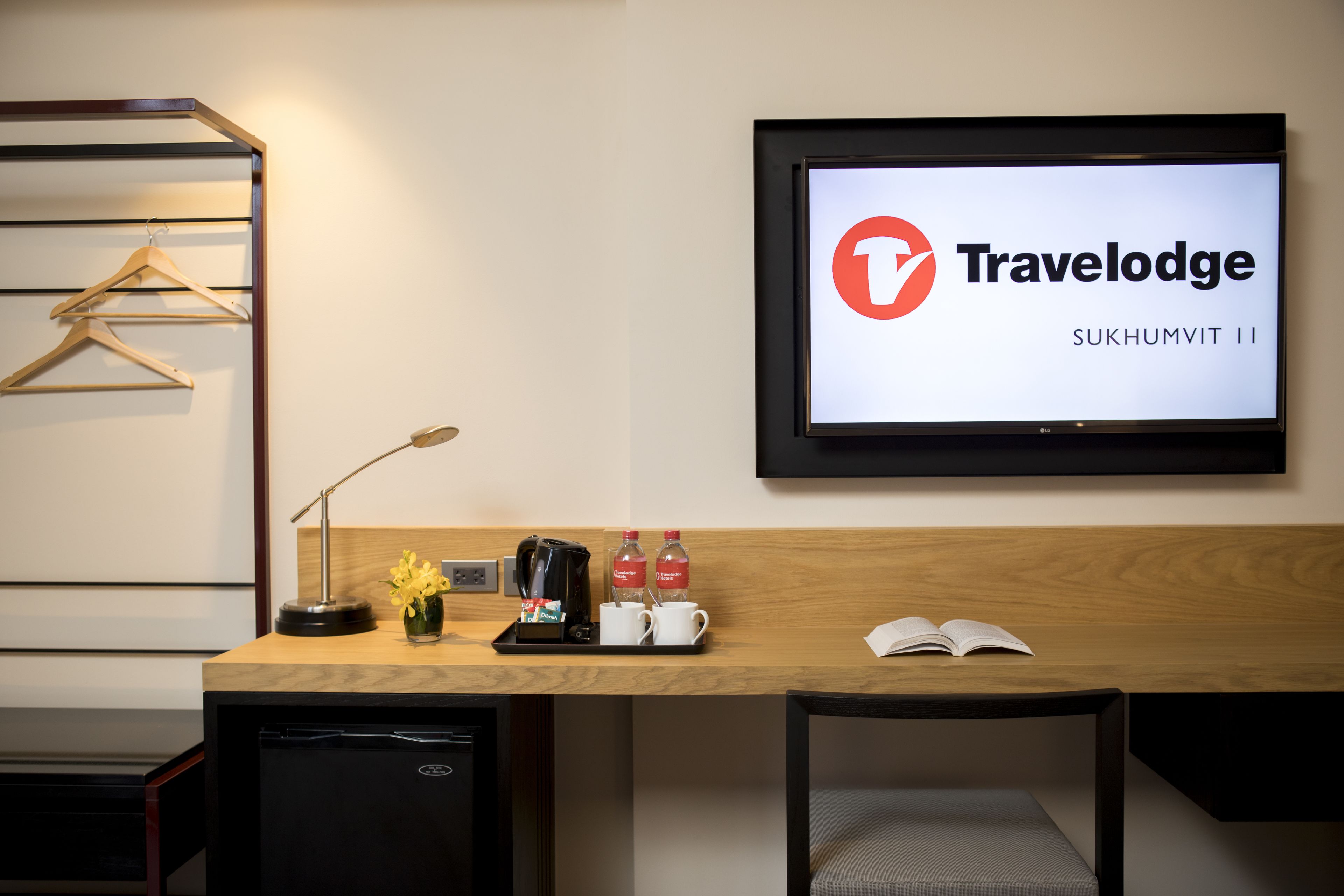 Photo - Travelodge Sukhumvit 11