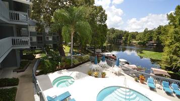 Piscine extérieure, piscine chauffée