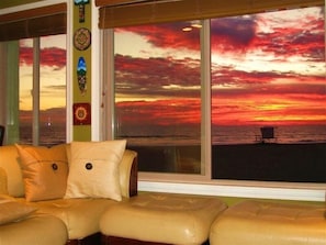 Interior - Beach Front - On the SAND, shoreline, ocean, beach, HB Pier and bike path views. (Huntington Beach)